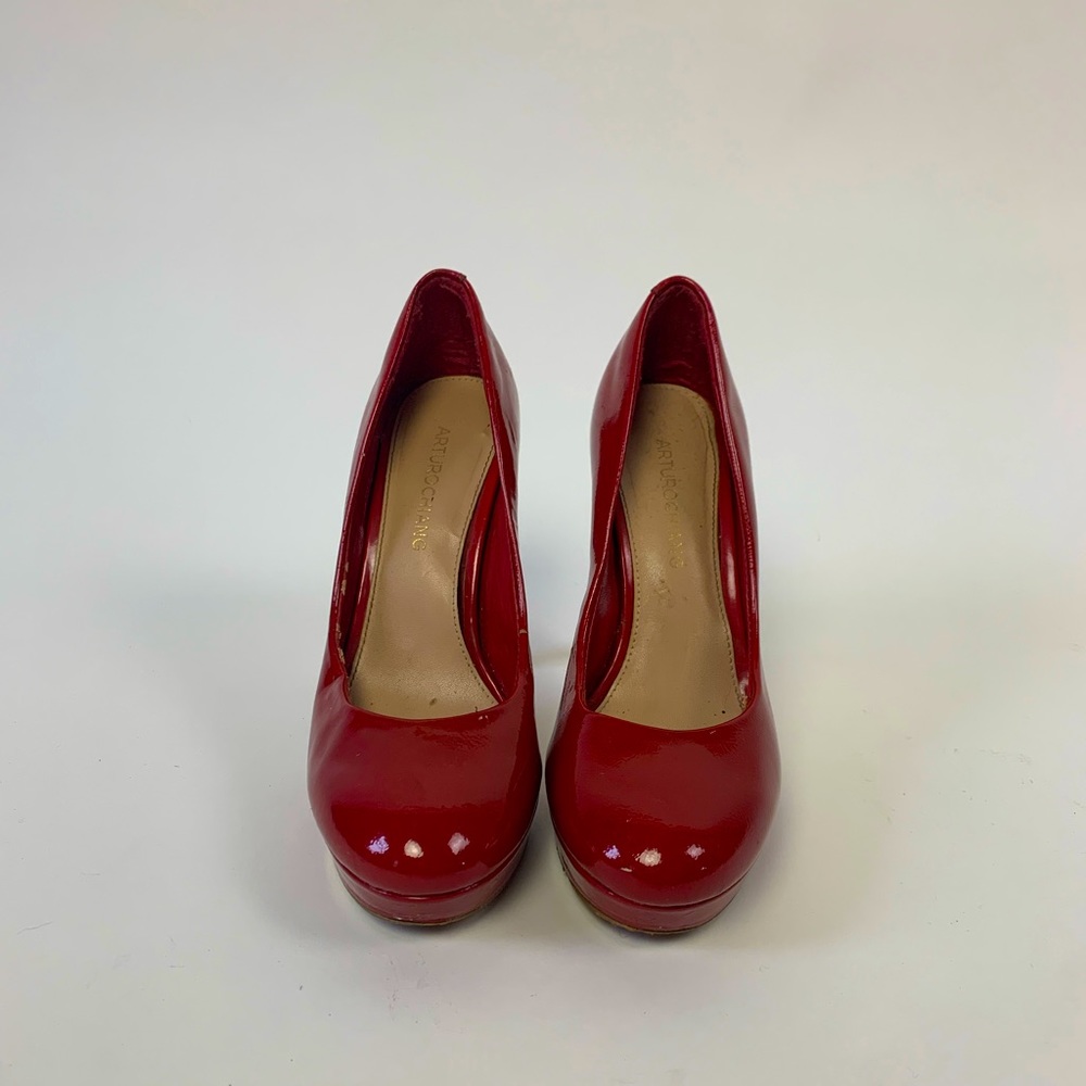 Red Patent Leather Platform Pump